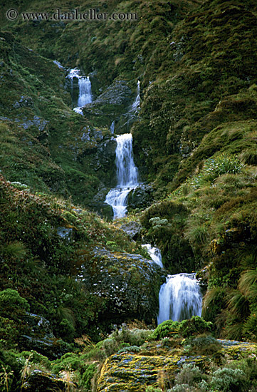 waterfall-hiking-19.jpg