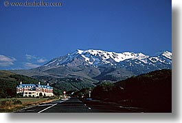 images/NewZealand/TongariroCrossing/grand-chateau-02.jpg