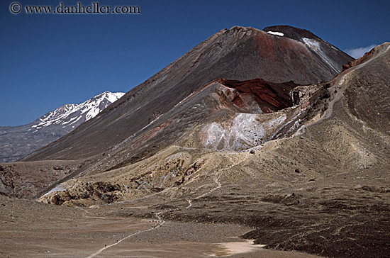 mt-ngauruhoe-05.jpg