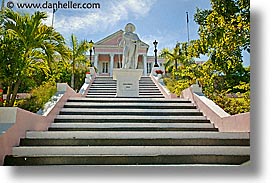 bahamas, capital, capital city, caribbean, cities, columbus, horizontal, houses, island-nation, islands, nassau, nation, stairs, statues, tropics, photograph