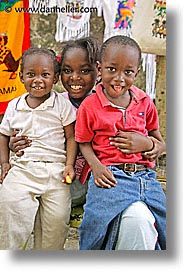images/Tropics/Bahamas/Nassau/People/bahaman-kids-5.jpg