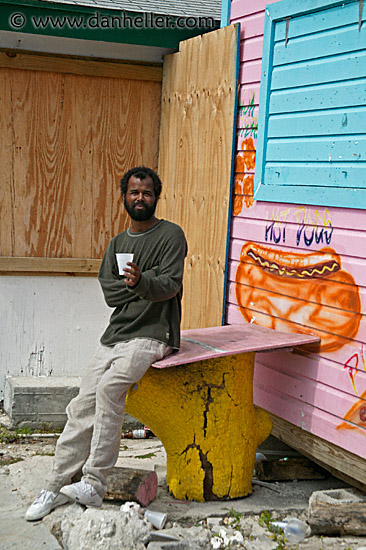 man-n-mural-2.jpg