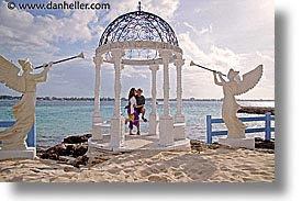 bahamas, capital, capital city, caribbean, cities, dan jill, dans, gazeebo, horizontal, island-nation, islands, jills, nassau, nation, resort, royal bahamian, sandals, tropics, vacation, photograph