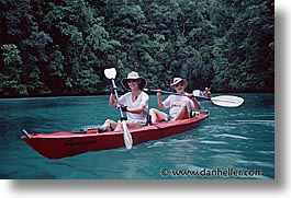 images/Tropics/Palau/Kayak/kayak-0017.jpg