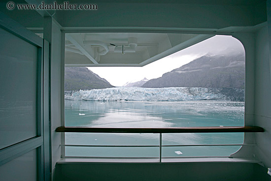 glacier-cabin-view.jpg