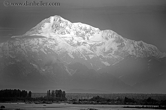 mt-mckinley-02-bw.jpg