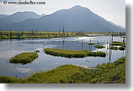 images/UnitedStates/Alaska/Rivers/river-n-mountains-14.jpg