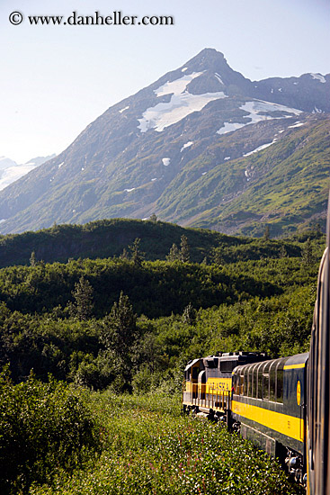 alaska-train-7.jpg