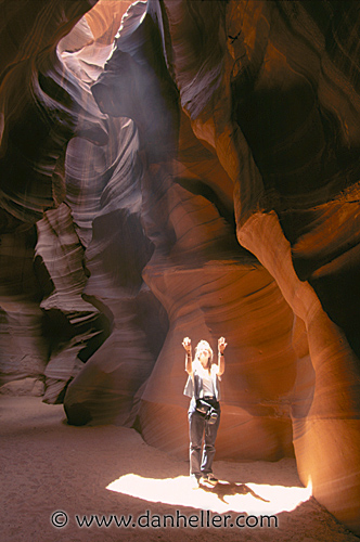 antelope_canyon-15.jpg