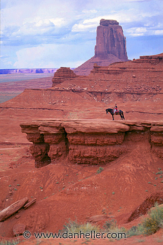 monument-valley-17.jpg