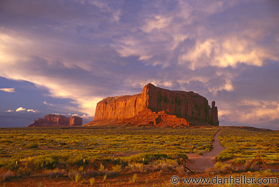 monument-valley-19.jpg