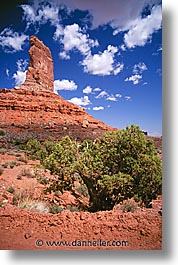 images/UnitedStates/Arizona/MonumentValley/valley-of-gods-02.jpg