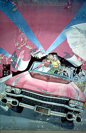 car-mural-v.jpg