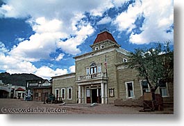 images/UnitedStates/Arizona/Tucson/OldTucsonStudios/town-hall.jpg
