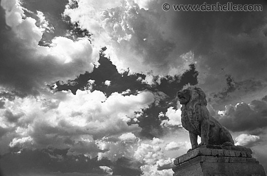 lion-clouds.jpg