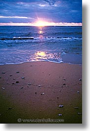 images/UnitedStates/Hawaii/beach-sunset.jpg