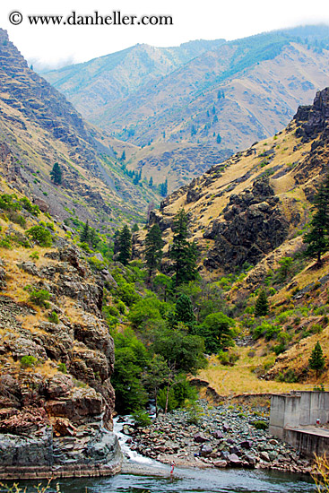 hells-canyon-river-03.jpg