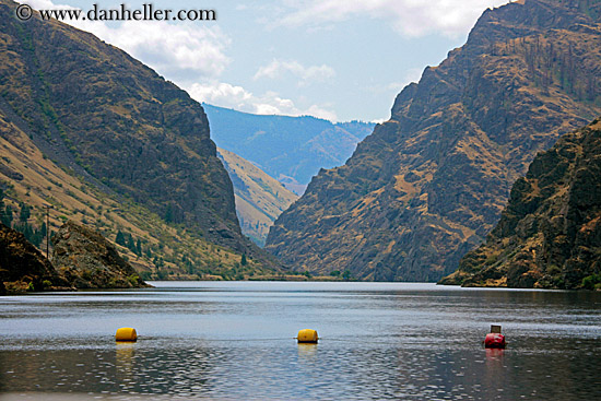 hells-canyon-river-05.jpg