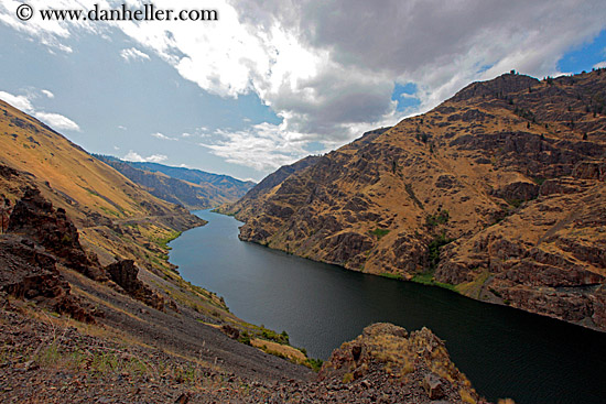 hells-canyon-river-07.jpg