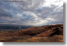 images/UnitedStates/Idaho/Landscapes/clouds-n-vast-landscape-1.jpg
