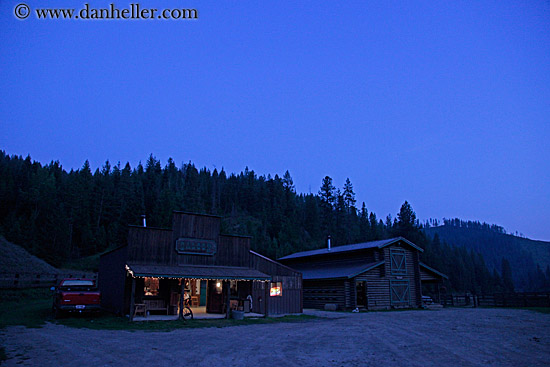 saloon-at-dusk-6.jpg
