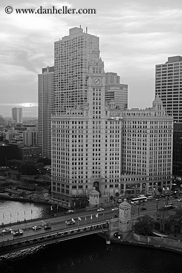 wrigley-building-13.jpg