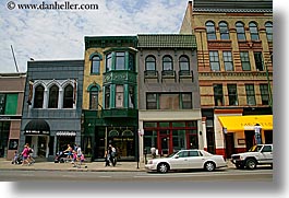 america, buildings, chicago, horizontal, illinois, neighborhoods, north america, park, united states, wicker, photograph