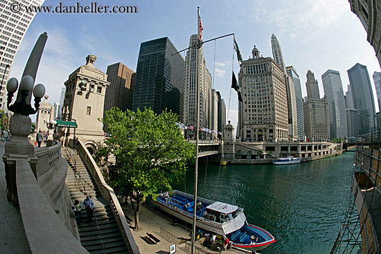 boat-rvr-cityscape.jpg