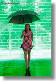 america, bricks, chicago, crown fountains, glow, green, illinois, jills, lights, materials, millenium park, nite, north america, rain, umbrellas, united states, vertical, weather, photograph