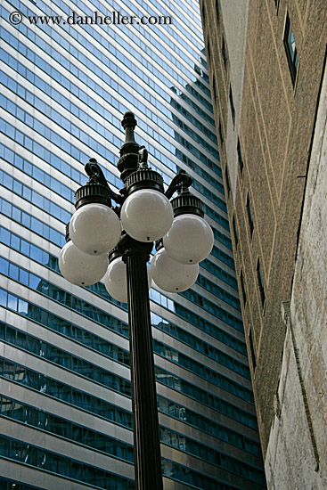 streetlamp-bldgs.jpg