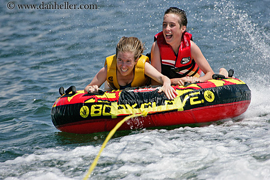 jill-n-chase-tubing-09.jpg