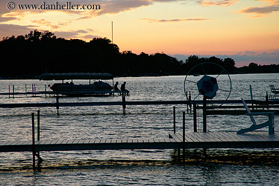 sunset-lake.jpg