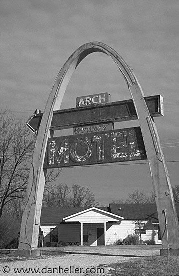 arch-motel-0003.jpg