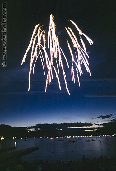 fireworks-4.jpg