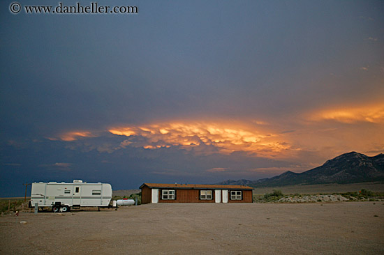 camper-n-sunset-2.jpg