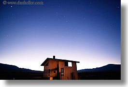 images/UnitedStates/Nevada/Baker/outhouse-stars-1.jpg
