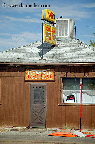 outlaw-saloon-door.jpg