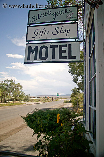 silver-jack-motel-gift-shop-1.jpg