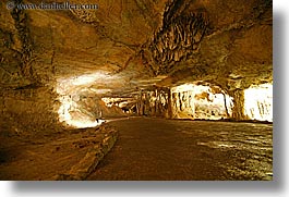images/UnitedStates/Nevada/GreatBasinNatlPark/Caves/caves-12.jpg