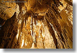 images/UnitedStates/Nevada/GreatBasinNatlPark/Caves/caves-14.jpg