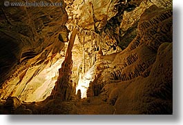 images/UnitedStates/Nevada/GreatBasinNatlPark/Caves/caves-16.jpg