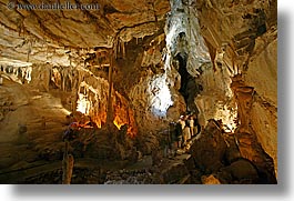 images/UnitedStates/Nevada/GreatBasinNatlPark/Caves/caves-17.jpg
