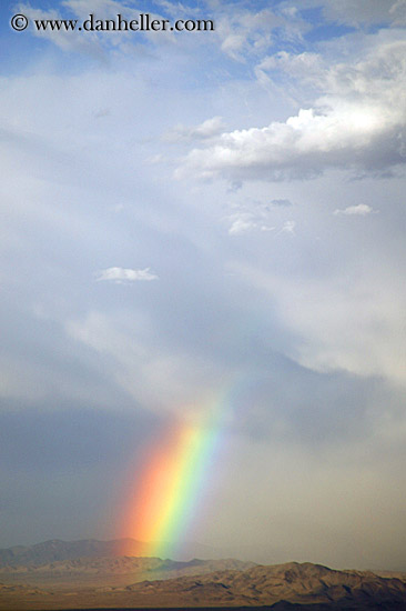 clouds-desert-n-rainbow-09.jpg