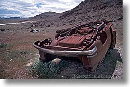 images/UnitedStates/Nevada/Hwy50/overturned-car.jpg
