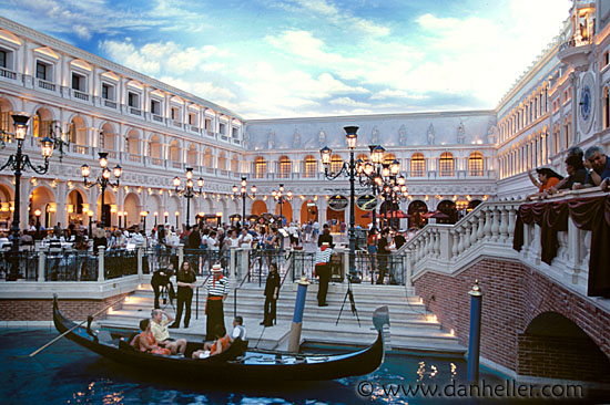 lv-italy02.jpg