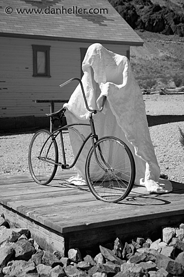 ghost-bike-bw.jpg