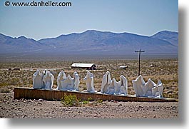 images/UnitedStates/Nevada/Rhyolite/ghost-platform-1.jpg