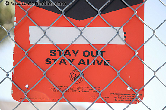 stay-out-stay-alive-sign.jpg