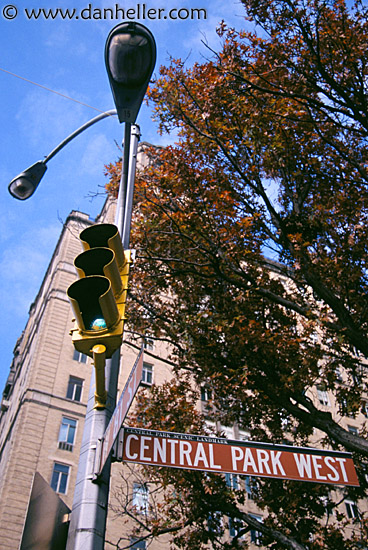 central-park-sign-b.jpg