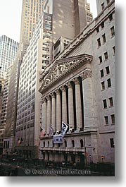 images/UnitedStates/NewYork/WallStreet/nyse-b.jpg